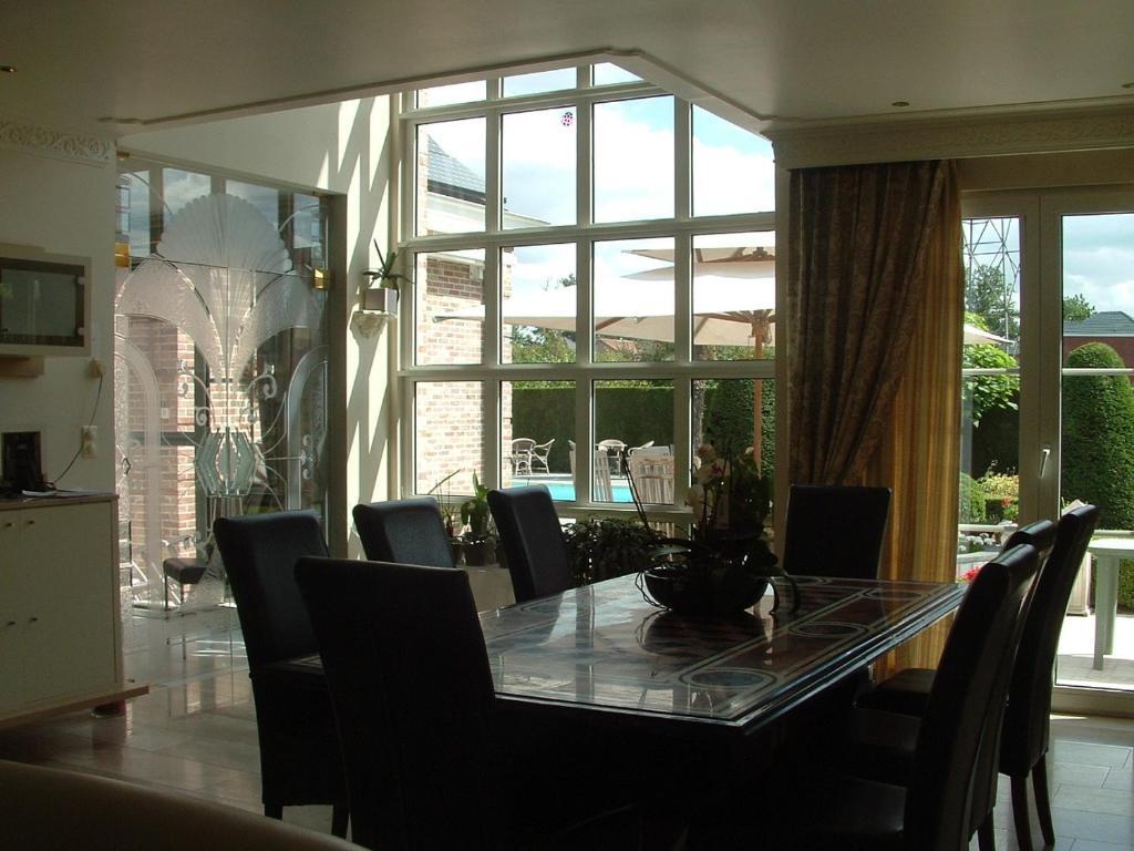 B&B Bij Lieve En Jos Hasselt Exterior photo